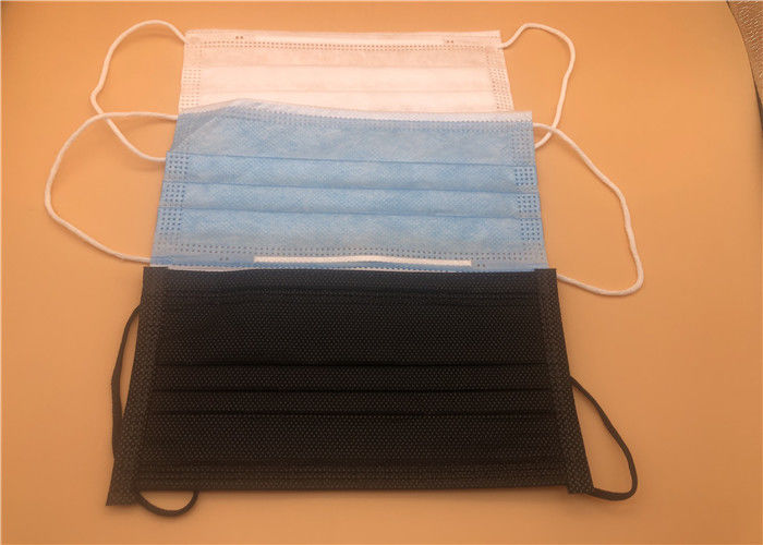 Una maschera medica eliminabile Earloop di 3 pieghe che indossa non la pelle del tessuto amichevole