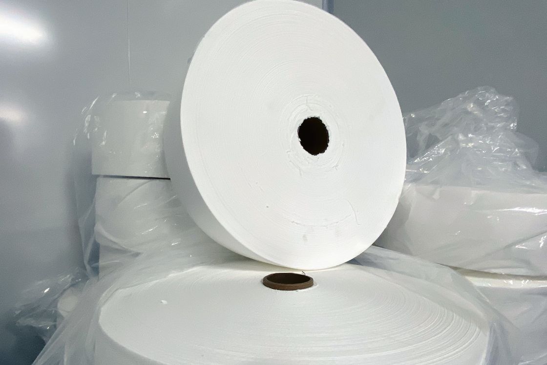 Tessuto non tessuto soffiato colata bianca delle maschere protettive 1600mm